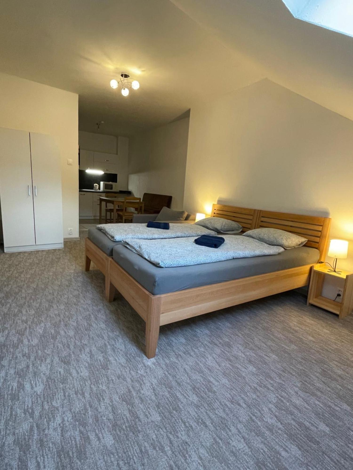 Hostal Zu Hause Vrbov Habitación foto